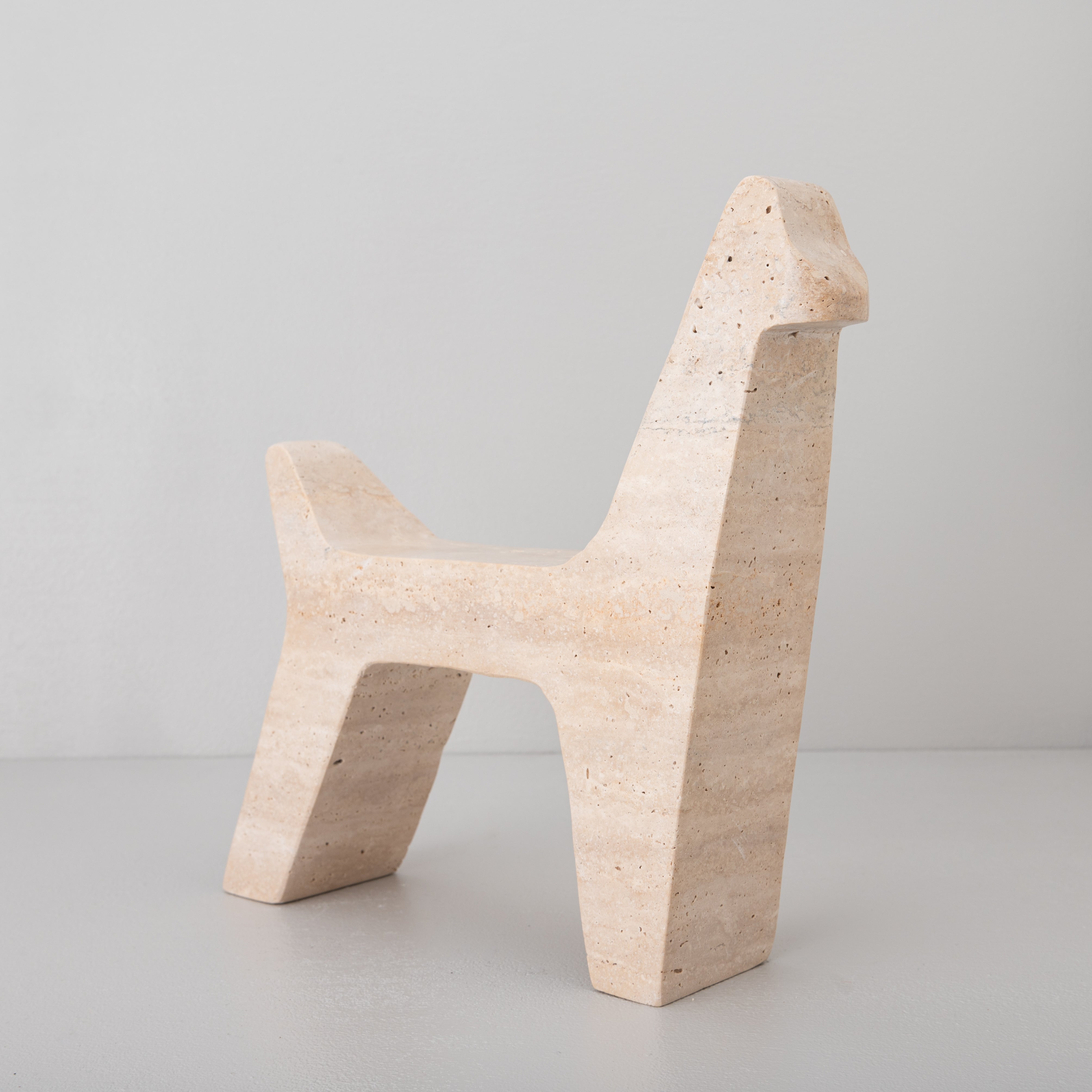 Marble Decor Artifact Saynaaz Marvel in Travertine Safari Giraffe