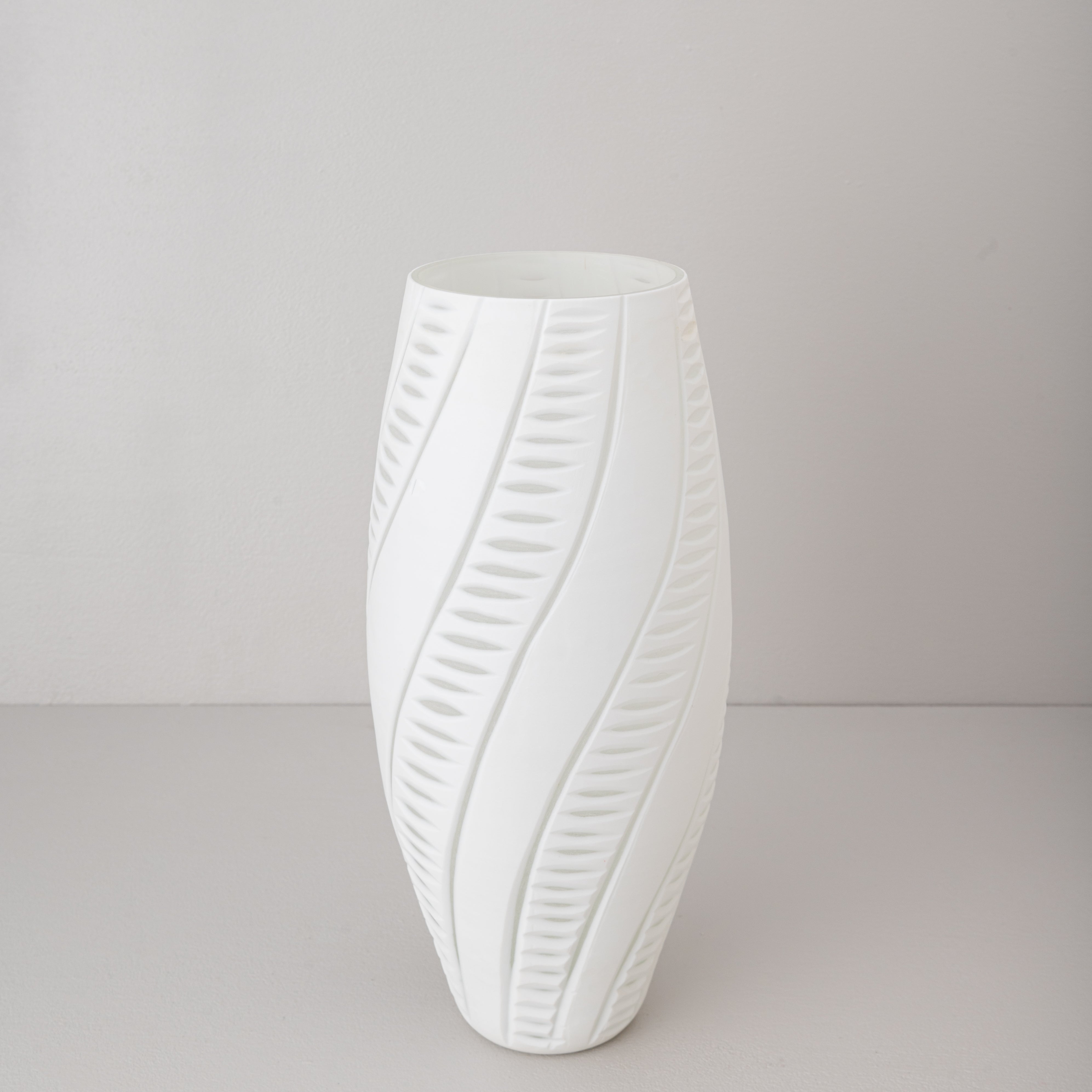 Driftline – Handcrafted Glass Vase