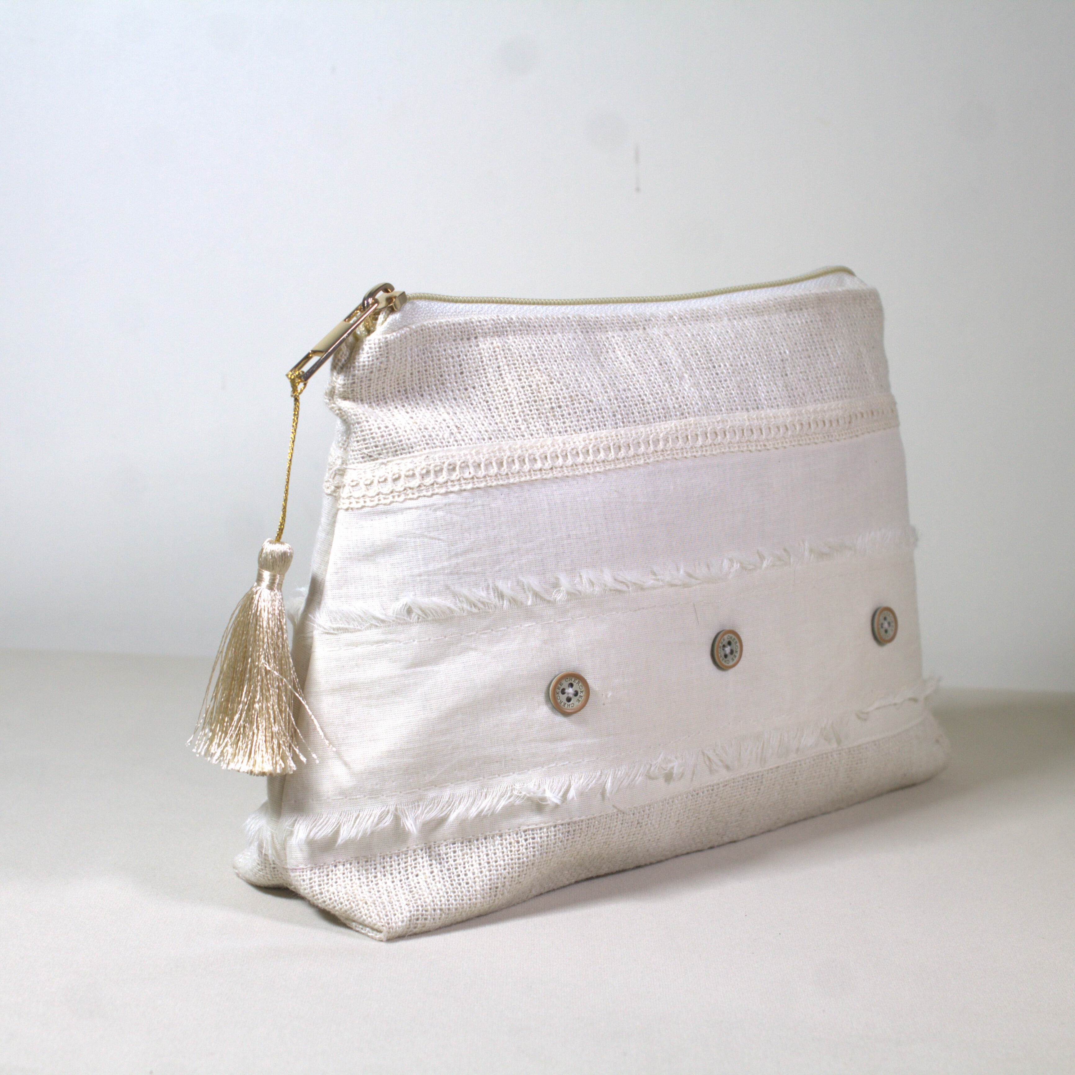 Ivory Fringe Linen Makeup Pouch – Rustic Elegance