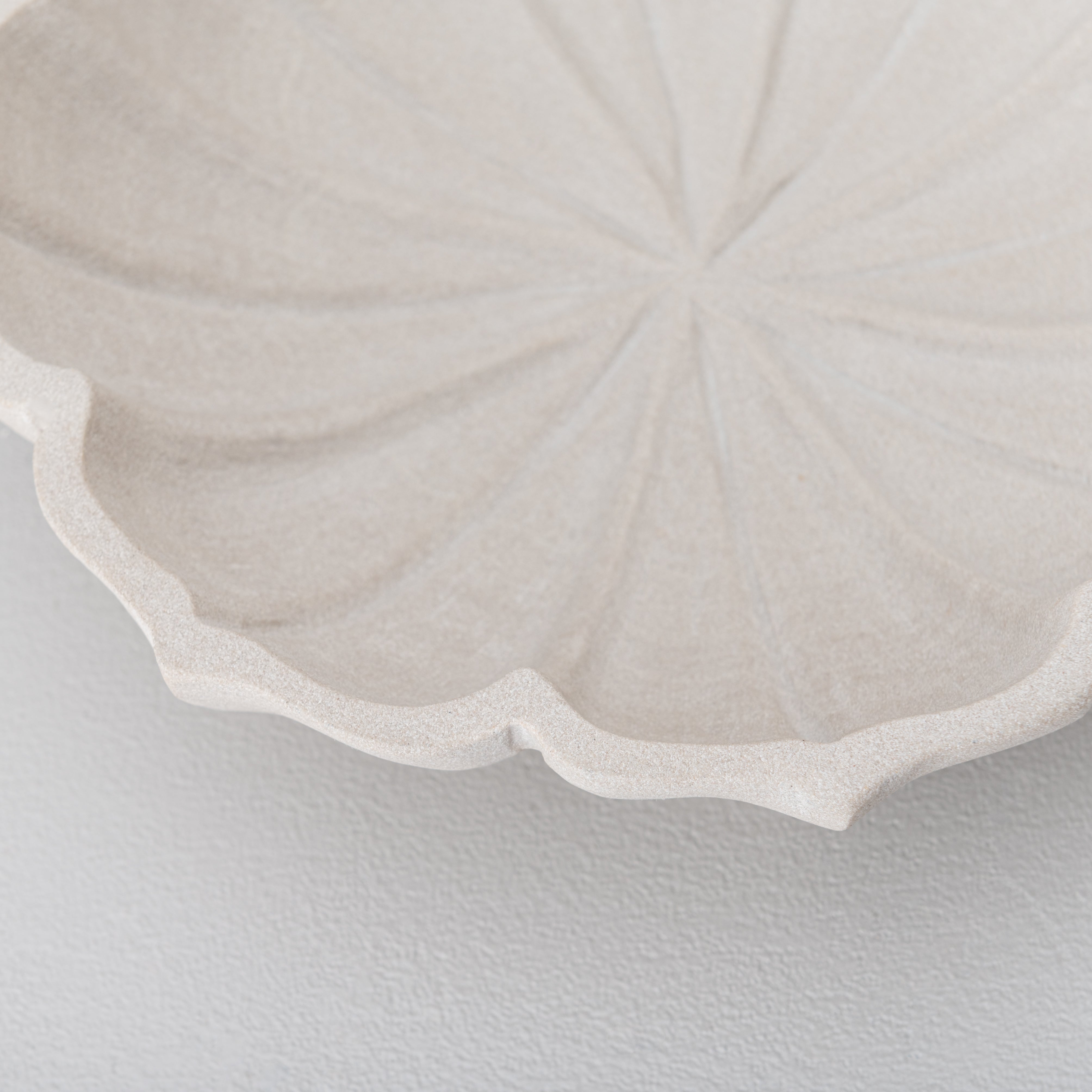 Mint Sandstone Bowl: A Timeless Elegance in Home Decor